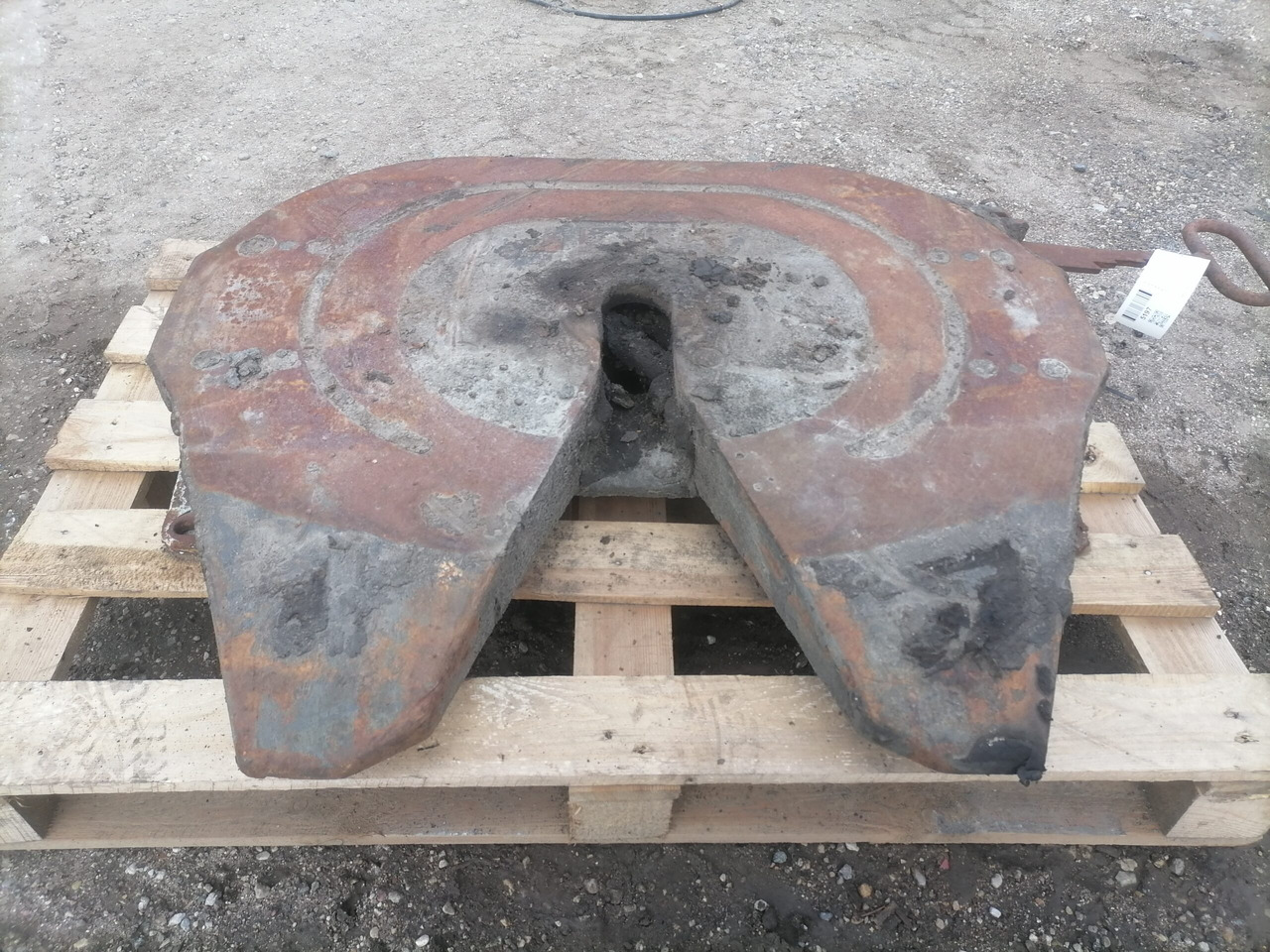 Universaalne Fifht wheel JOST - Fifth wheel coupling for Truck: picture 3 Universaalne Fifht wheel JOST - Fifth wheel coupling for Truck: picture 3