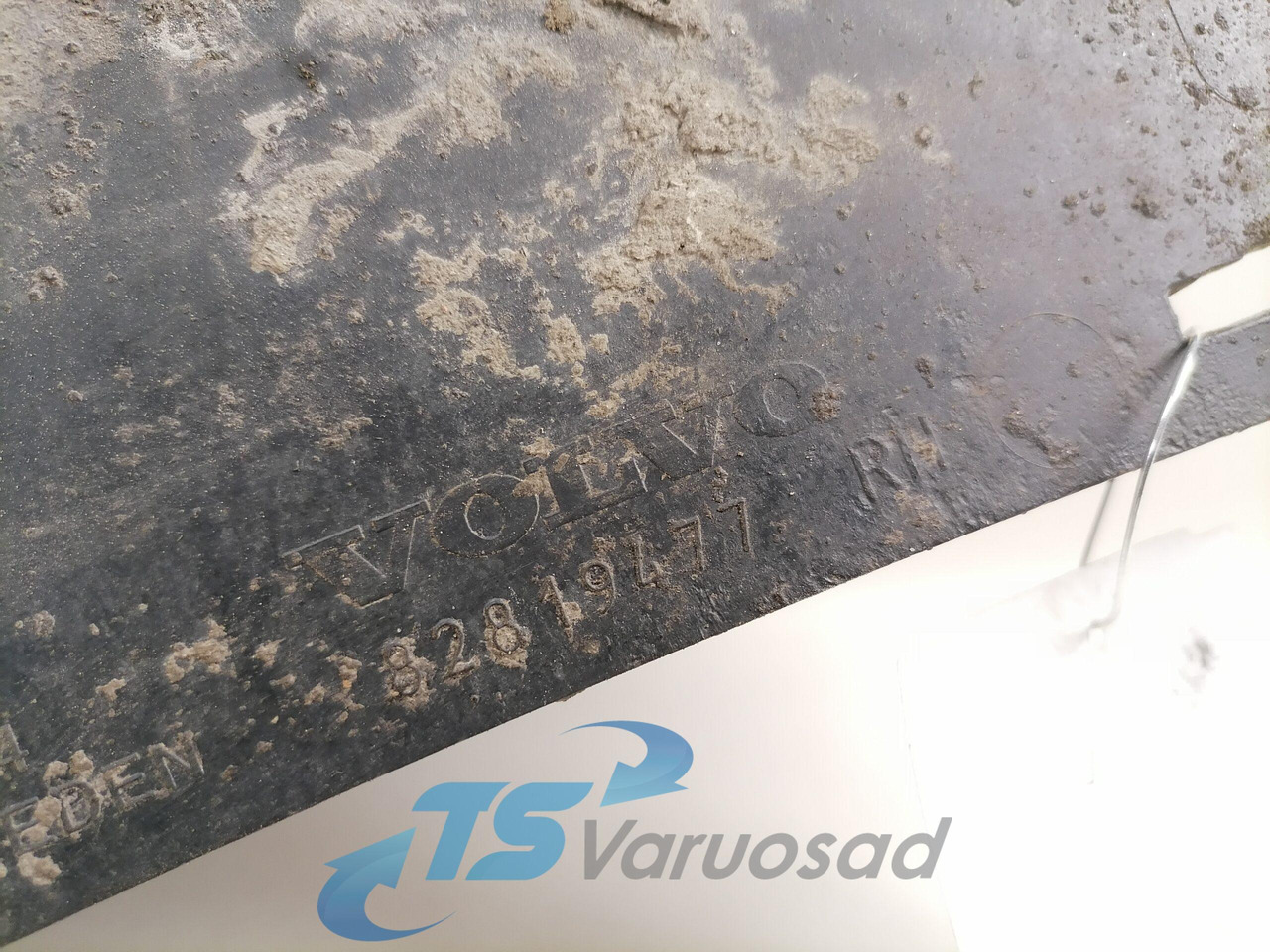 Volvo Astmelaua plastik 82819477 - Footstep for Truck: picture 2 Volvo Astmelaua plastik 82819477 - Footstep for Truck: picture 2
