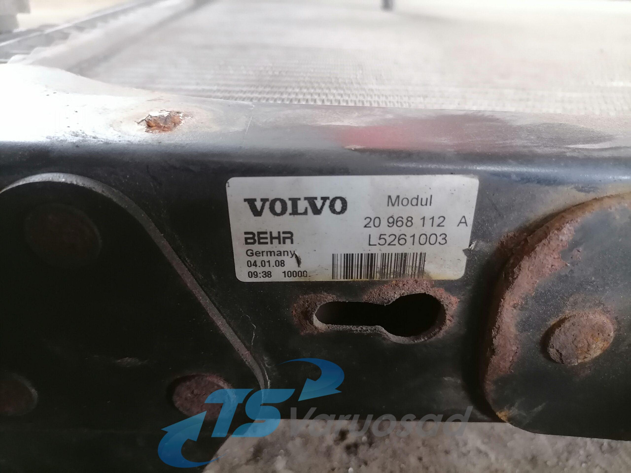 Volvo Cooling radiator 20810099 - Radiator for Truck: picture 3 Volvo Cooling radiator 20810099 - Radiator for Truck: picture 3