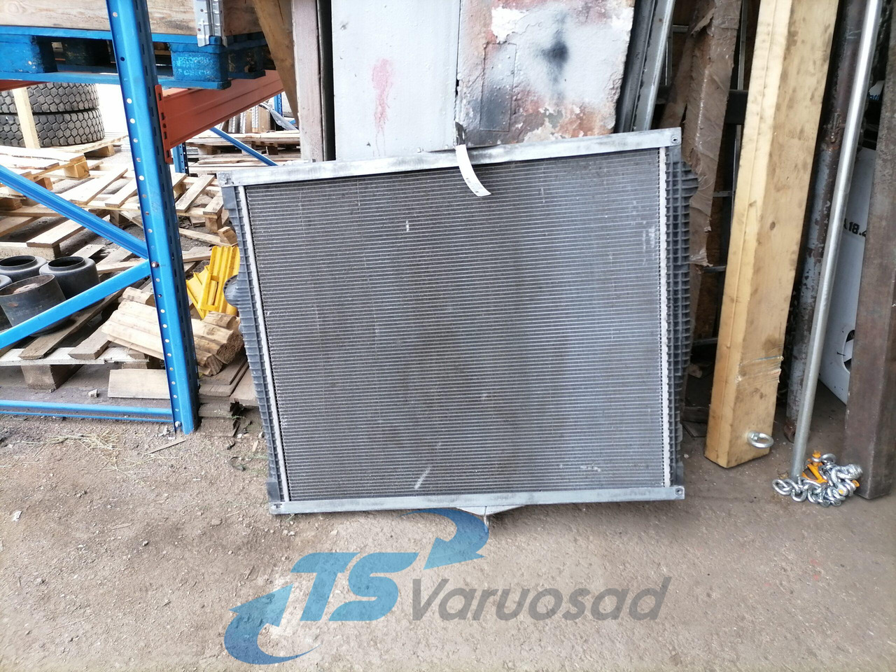 Volvo Cooling radiator 65479 - Radiator for Truck: picture 1 Volvo Cooling radiator 65479 - Radiator for Truck: picture 1