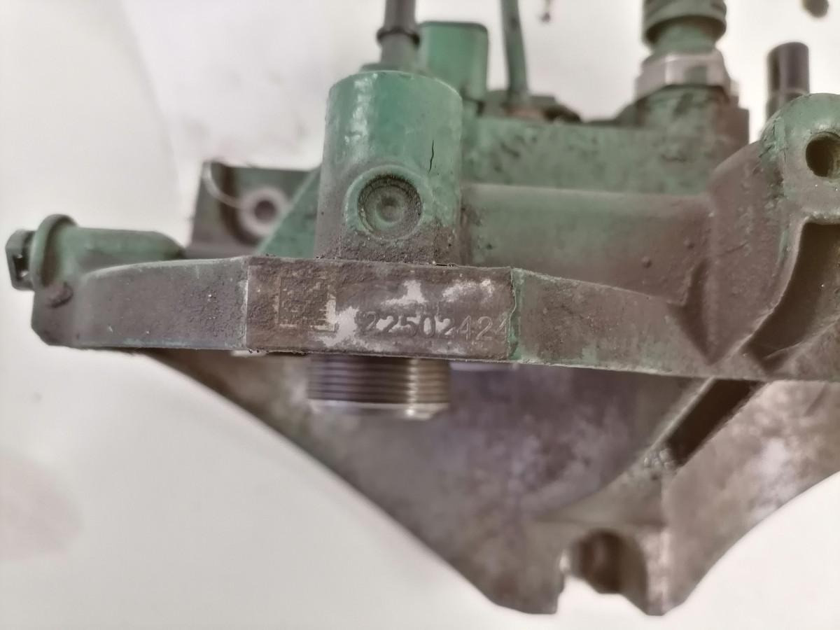 Volvo Fuel filter unit 22502424 - Fuel filter for Truck: picture 4 Volvo Fuel filter unit 22502424 - Fuel filter for Truck: picture 4