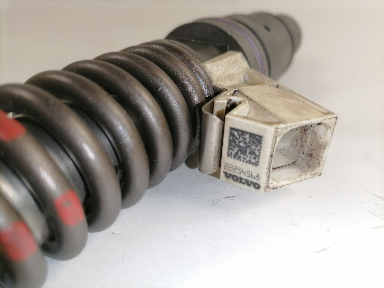 Volvo Injector 22254568 - Fuel pump for Truck: picture 4 Volvo Injector 22254568 - Fuel pump for Truck: picture 4