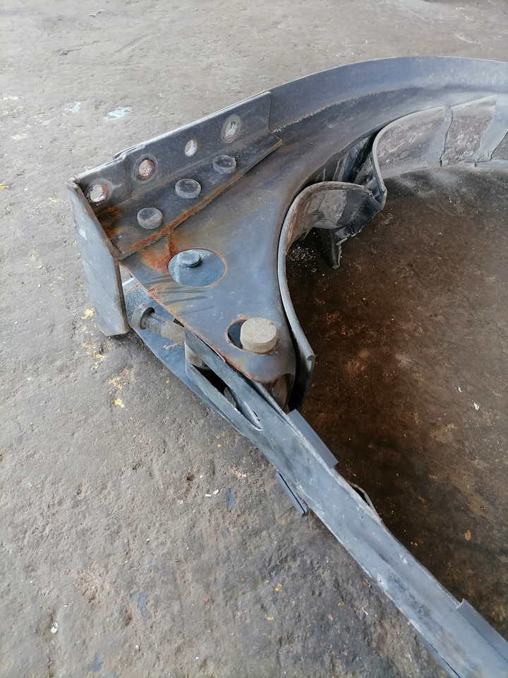 Volvo Kütusepaagi kandur, Volvo 20526488 - Fuel tank for Truck: picture 4 Volvo Kütusepaagi kandur, Volvo 20526488 - Fuel tank for Truck: picture 4