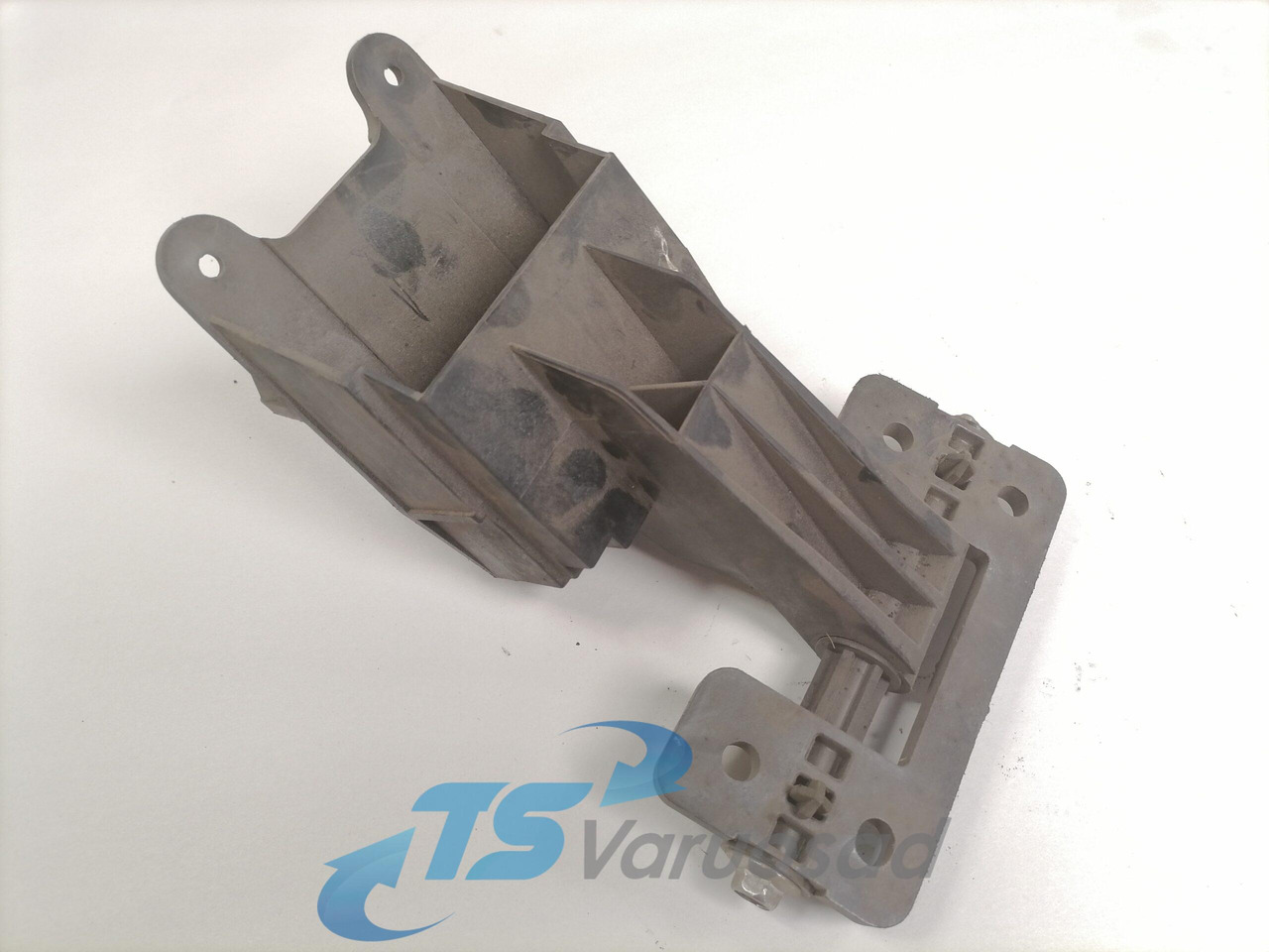 Volvo Light mounting 12345 - Lights/ Lighting for Truck: picture 1 Volvo Light mounting 12345 - Lights/ Lighting for Truck: picture 1