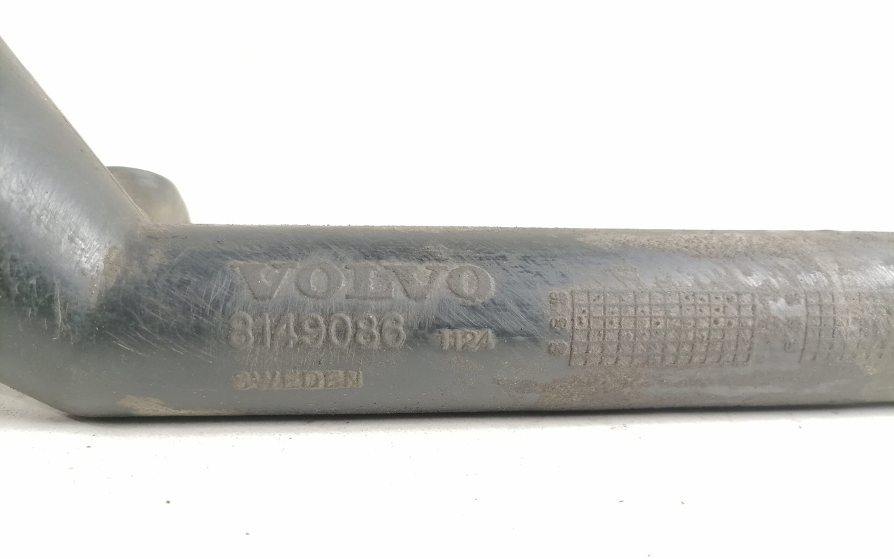 Volvo Oil pipe 8149086 - Engine and parts for Truck: picture 2 Volvo Oil pipe 8149086 - Engine and parts for Truck: picture 2