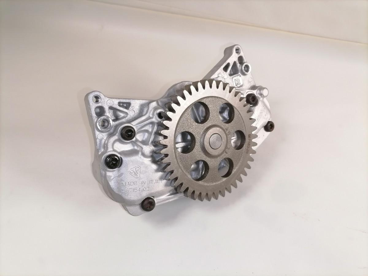 Volvo Oil pump 23297893 - Oil pump for Truck: picture 2 Volvo Oil pump 23297893 - Oil pump for Truck: picture 2