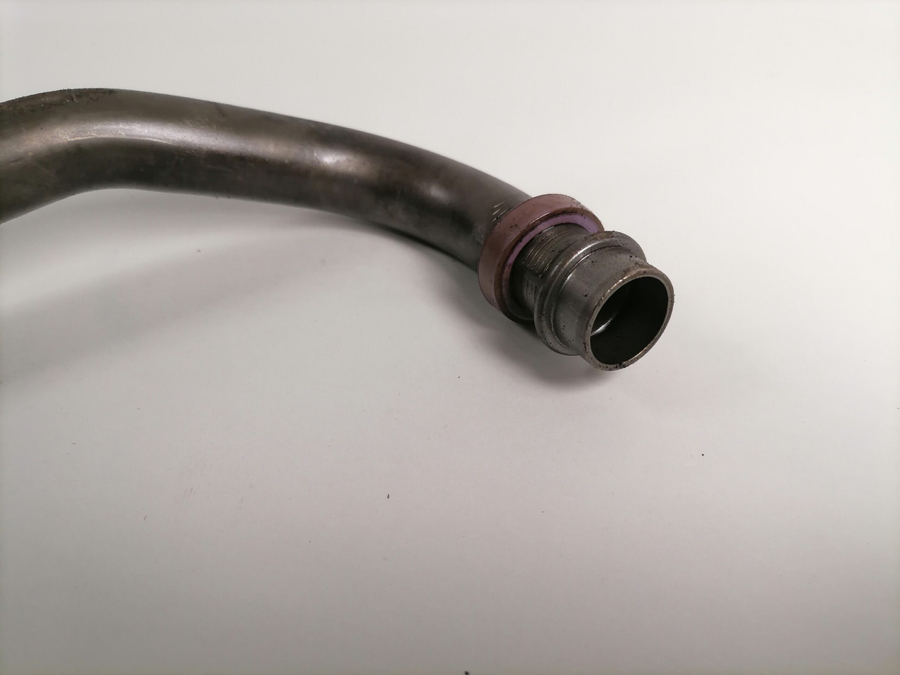 Volvo Oil pump pipe 20501240 - Oil pump for Truck: picture 3 Volvo Oil pump pipe 20501240 - Oil pump for Truck: picture 3