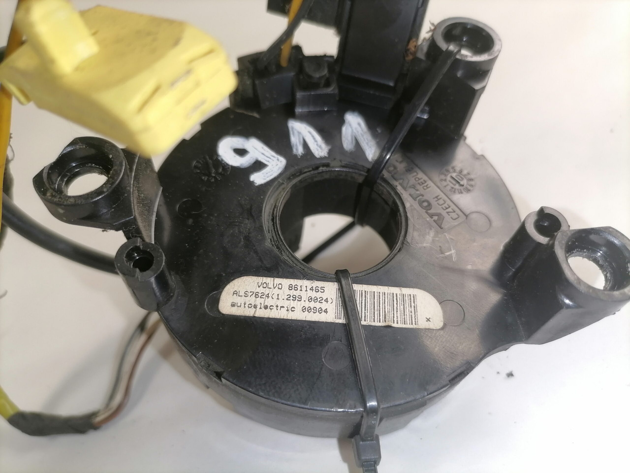 Volvo Steering cable 8611465 - Steering for Truck: picture 2 Volvo Steering cable 8611465 - Steering for Truck: picture 2