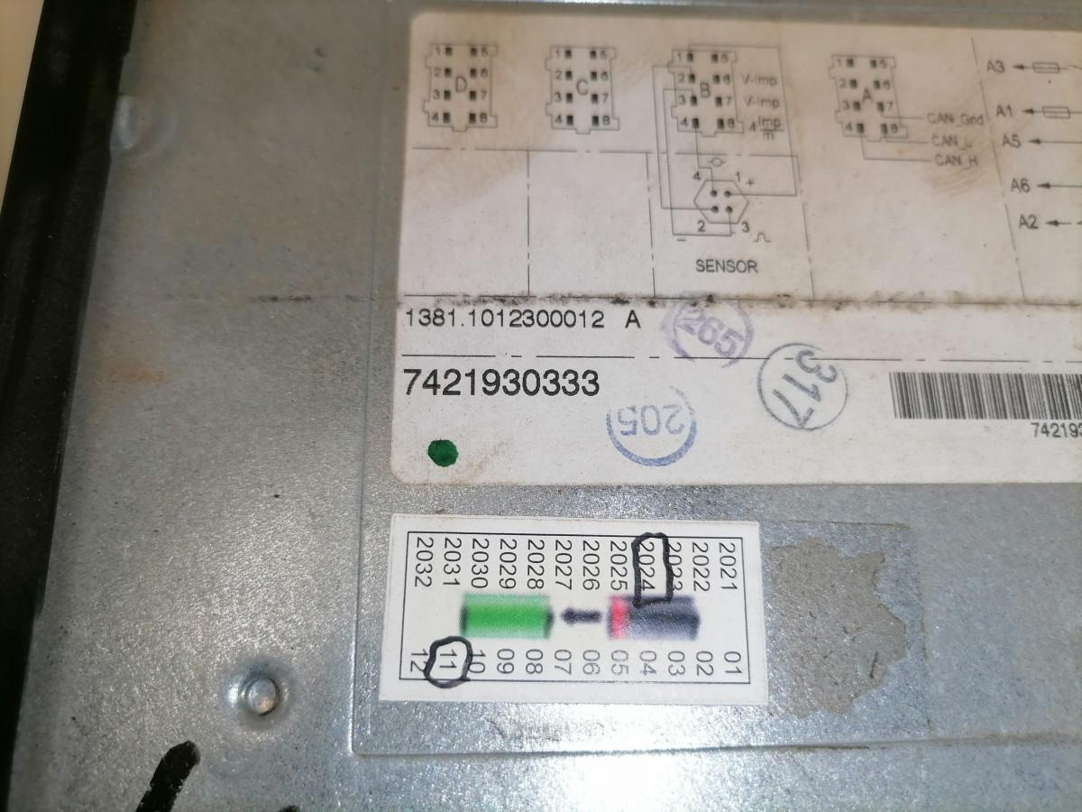 Volvo tachograph 7421930333 - Tachograph for Truck: picture 5 Volvo tachograph 7421930333 - Tachograph for Truck: picture 5