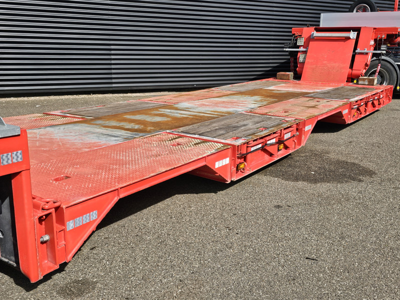 Nooteboom EURO-48-03 / EXTENDABLE / REMOVABLE NECK - Low loader semi-trailer: picture 3 Nooteboom EURO-48-03 / EXTENDABLE / REMOVABLE NECK - Low loader semi-trailer: picture 3