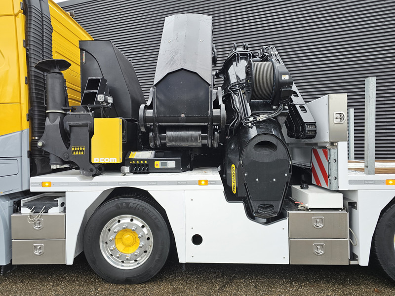 Crane truck Volvo FH 540 8x4 / PALFINGER 165 TEC 7 + PJ300 / WINCH: picture 13
