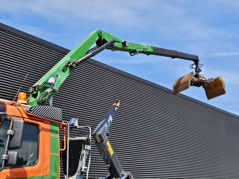 Volvo FMX 460 / 8x4-4 / HMF CRANE + HOOKLIFT / CONTAINER - Hook lift truck, Crane truck: picture 2 Volvo FMX 460 / 8x4-4 / HMF CRANE + HOOKLIFT / CONTAINER - Hook lift truck, Crane truck: picture 2