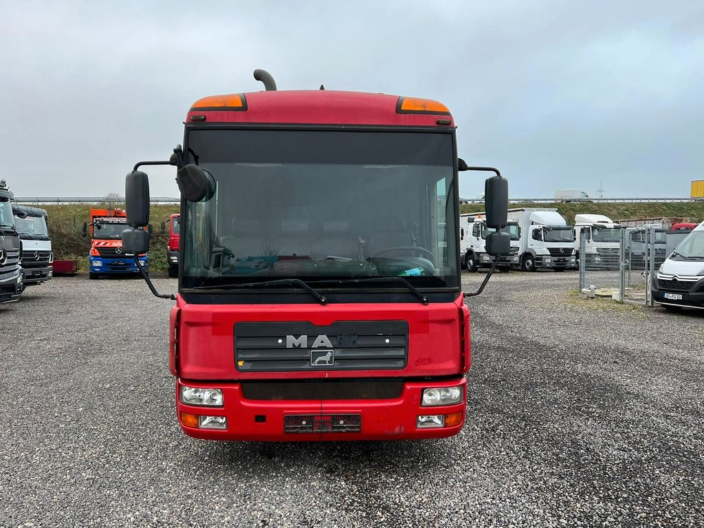 Cab chassis truck MAN 28.350 6X2 als Fahrgestell mit oder ohne Aufbau: picture 6