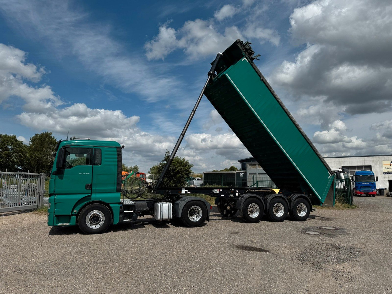 MAN 18.460 4X2 & Langendorf Stahl / Aluminium 24 kub - Tractor unit: picture 1 MAN 18.460 4X2 & Langendorf Stahl / Aluminium 24 kub - Tractor unit: picture 1