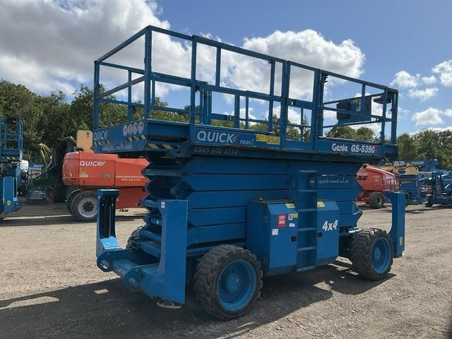 Genie GS5390 - Scissor lift: picture 3 Genie GS5390 - Scissor lift: picture 3