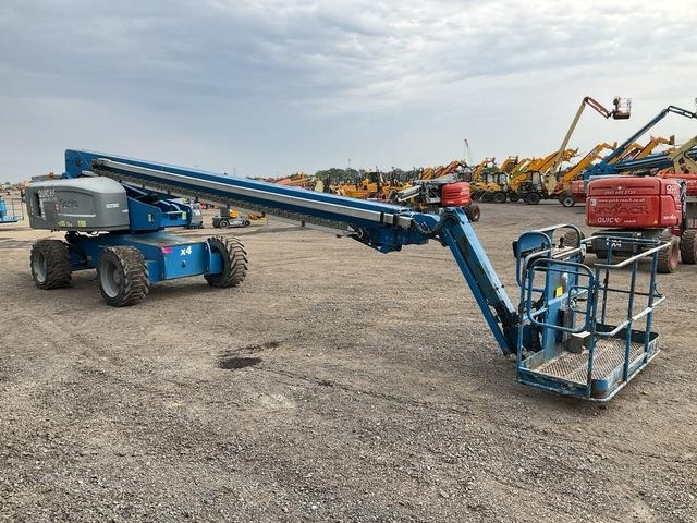 Genie S85 - Articulated boom: picture 4 Genie S85 - Articulated boom: picture 4