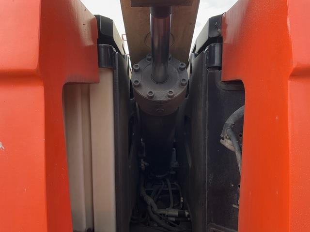 JLG 600AJ - Articulated boom: picture 2 JLG 600AJ - Articulated boom: picture 2