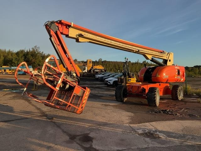JLG 860SJ - Telescopic boom: picture 2 JLG 860SJ - Telescopic boom: picture 2