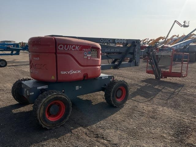 SkyJack SJ51AJ - Articulated boom: picture 3 SkyJack SJ51AJ - Articulated boom: picture 3