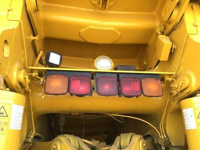 Rigid dumper/ Rock truck Komatsu HD785-5: picture 10