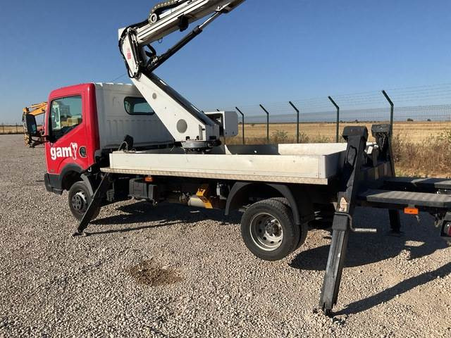 Nissan NT400 Cabstar - Truck mounted aerial platform: picture 2 Nissan NT400 Cabstar - Truck mounted aerial platform: picture 2