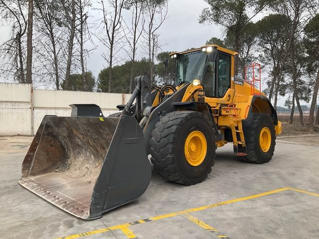 Volvo L150H - Wheel loader: picture 1 Volvo L150H - Wheel loader: picture 1