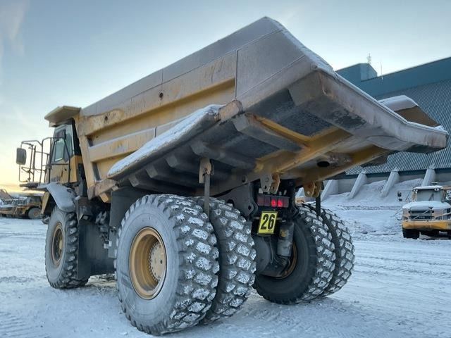 Komatsu HD605-7EO - Rigid dumper/ Rock truck: picture 2 Komatsu HD605-7EO - Rigid dumper/ Rock truck: picture 2
