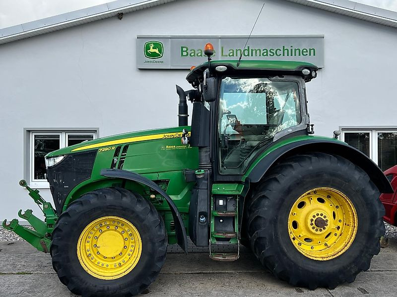 John Deere 7290R e23 - Farm tractor: picture 1 John Deere 7290R e23 - Farm tractor: picture 1