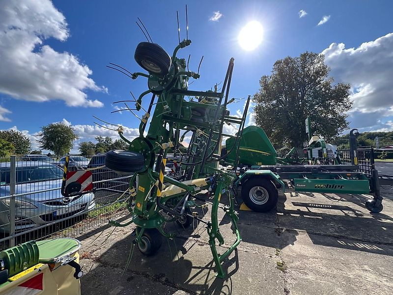 Krone Vendro 900 KW 103-24 - Tedder/ Rake: picture 5 Krone Vendro 900 KW 103-24 - Tedder/ Rake: picture 5