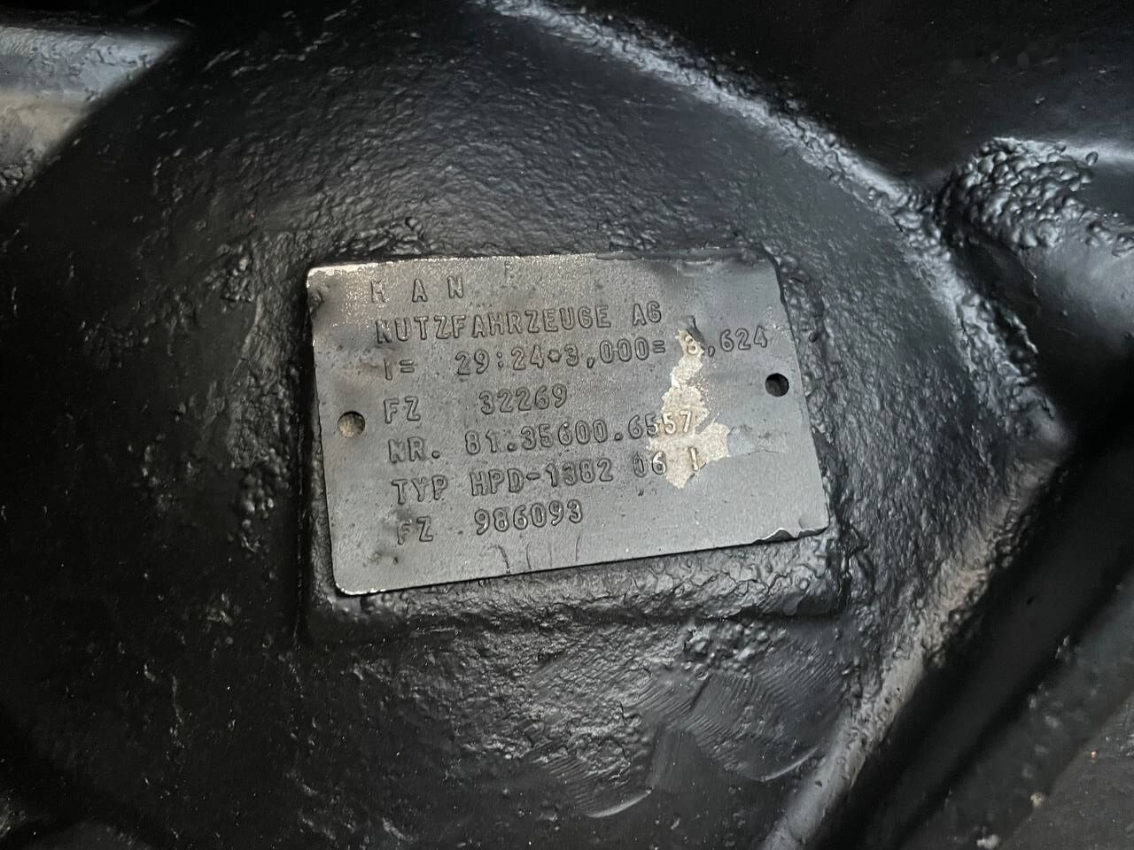 MAN HD 7, 13 Tonnen HPD 1382 - Differential gear for Truck: picture 2 MAN HD 7, 13 Tonnen HPD 1382 - Differential gear for Truck: picture 2