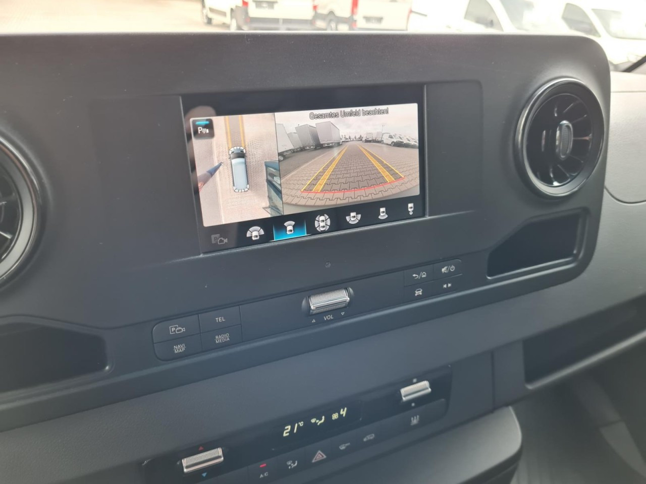 Panel van Mercedes-Benz Sprinter 316 Kasten CDI MR AHK Tachograf MBUX: picture 13 Panel van Mercedes-Benz Sprinter 316 Kasten CDI MR AHK Tachograf MBUX: picture 13