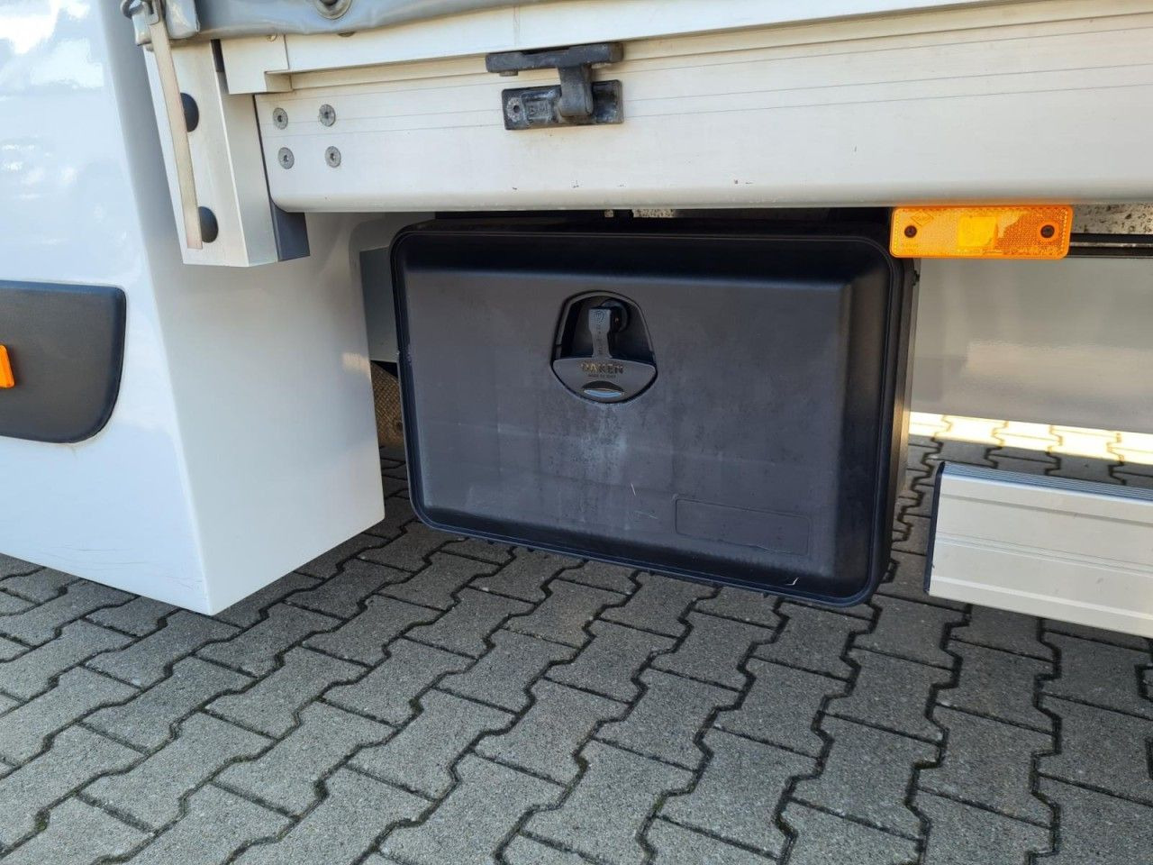 Curtain side van Renault Master 3,5t Pritsche Plane Schlafkab. dCi 160: picture 24