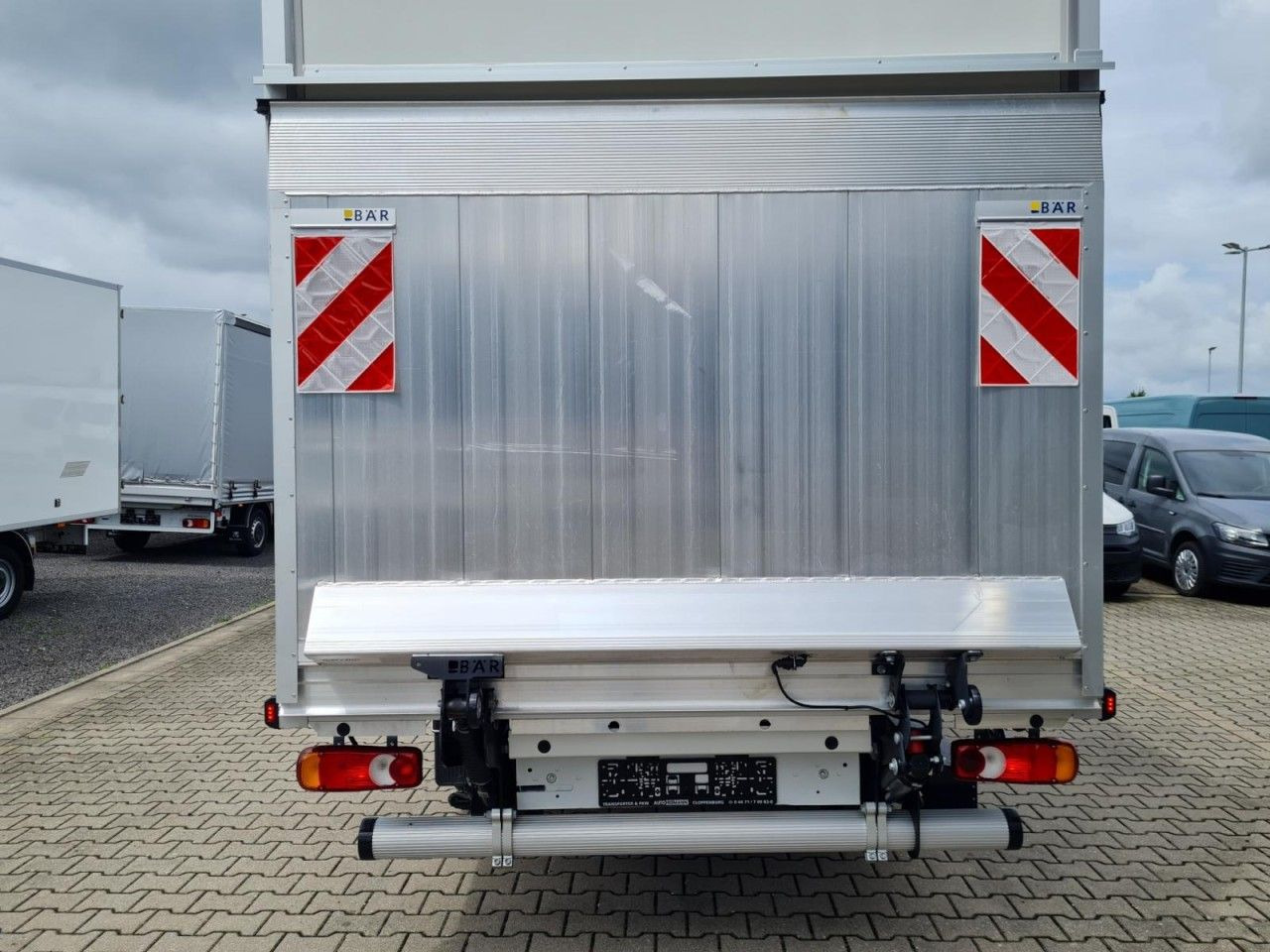 Renault Master 35 New Möbel Koffer LBW KLIMA TEMPOMAT - Closed box van: picture 5 Renault Master 35 New Möbel Koffer LBW KLIMA TEMPOMAT - Closed box van: picture 5