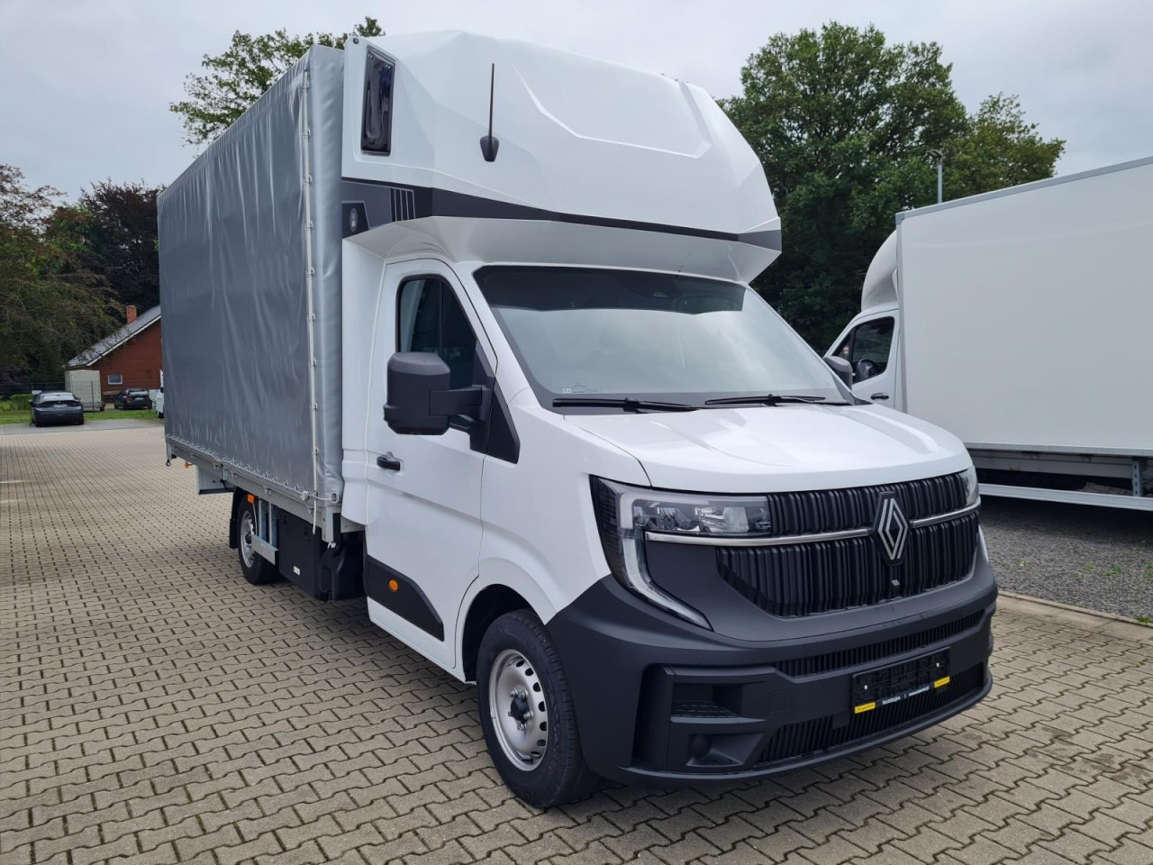 Renault Master 35 Pritsche Schiebe Plane Schlafkab 10 PAL LUFTFEDER - Curtain side van: picture 2 Renault Master 35 Pritsche Schiebe Plane Schlafkab 10 PAL LUFTFEDER - Curtain side van: picture 2