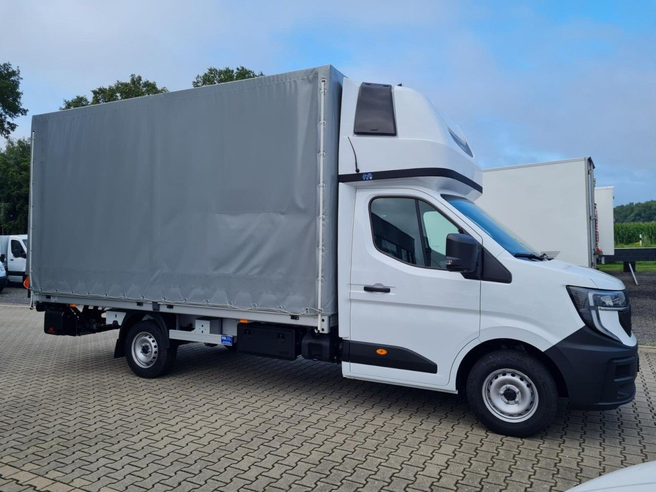 Renault Master New Pritsche Schiebe Plane Schlafkab LBW - Curtain side van: picture 3 Renault Master New Pritsche Schiebe Plane Schlafkab LBW - Curtain side van: picture 3