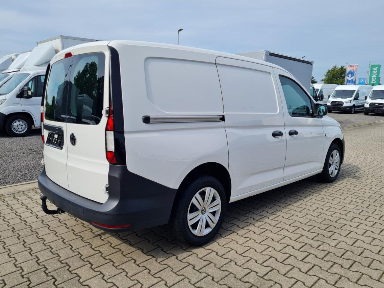 Volkswagen Caddy Kasten Cargo Maxi AHK KLIMA KAMERA PDC FLÜ - Small van: picture 5 Volkswagen Caddy Kasten Cargo Maxi AHK KLIMA KAMERA PDC FLÜ - Small van: picture 5