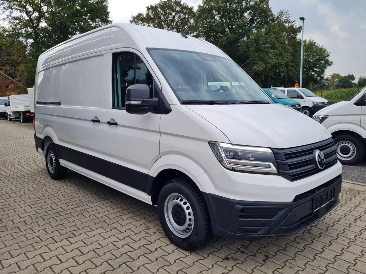 Volkswagen Crafter 35 Kasten TDI L3H3 LED TEMPOMAT AUTOMATIK - Panel van: picture 3 Volkswagen Crafter 35 Kasten TDI L3H3 LED TEMPOMAT AUTOMATIK - Panel van: picture 3