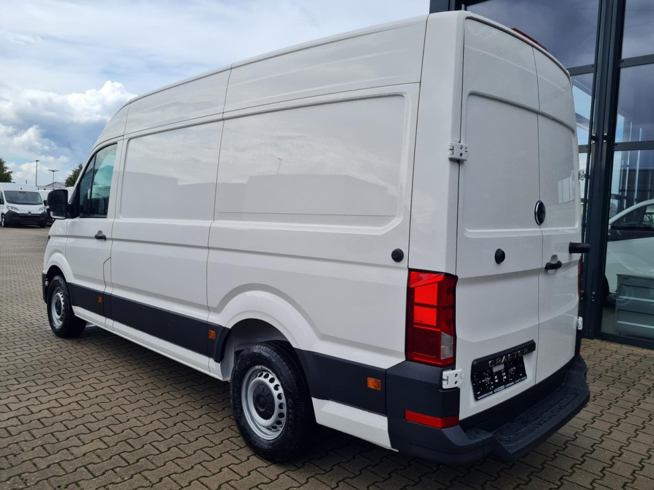 Panel van Volkswagen Crafter 35 Kasten TDI MR PDC KLIMA Tempomat L3H3: picture 8 Panel van Volkswagen Crafter 35 Kasten TDI MR PDC KLIMA Tempomat L3H3: picture 8