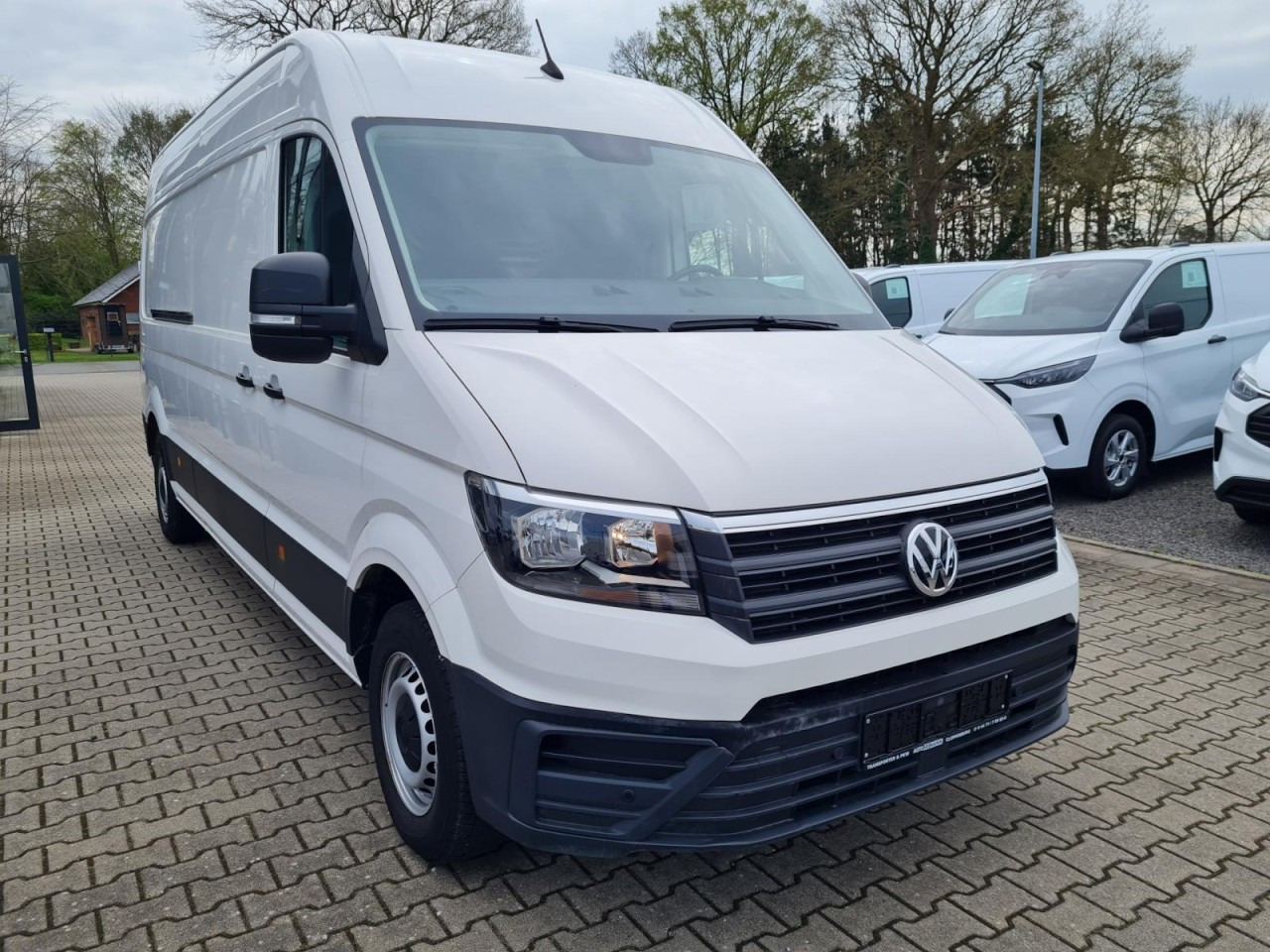 Volkswagen Crafter 35 Kasten lang L4H3 KLIMA NAVI_APP HOLZBODEN - Panel van: picture 2 Volkswagen Crafter 35 Kasten lang L4H3 KLIMA NAVI_APP HOLZBODEN - Panel van: picture 2