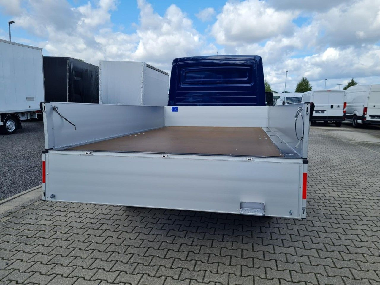 Open body delivery van Volkswagen Crafter 35 Pritsche TDI L3 KLIMA TEMPOMAT 3 Sitz: picture 9