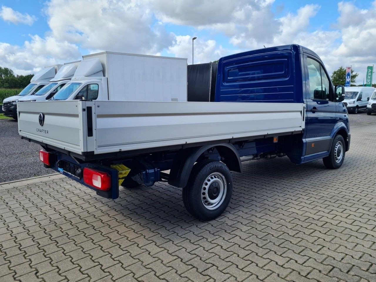 Volkswagen Crafter 35 Pritsche TDI L3 KLIMA TEMPOMAT 3 Sitz - Open body delivery van: picture 4 Volkswagen Crafter 35 Pritsche TDI L3 KLIMA TEMPOMAT 3 Sitz - Open body delivery van: picture 4