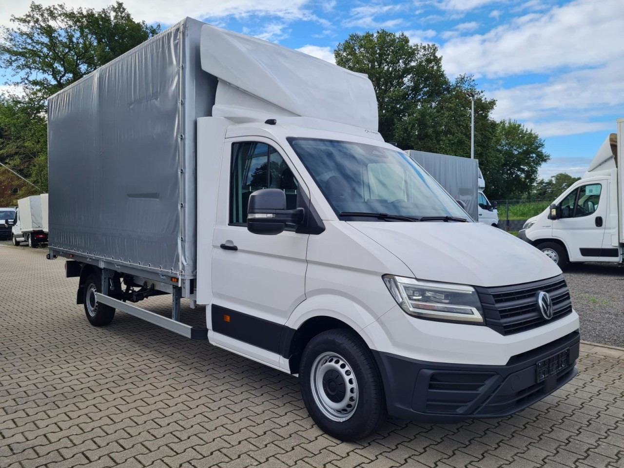 Volkswagen Crafter 35 TDI Pritsche Schiebe Plane ERGO LED TEMPOMAT - Curtain side van: picture 3 Volkswagen Crafter 35 TDI Pritsche Schiebe Plane ERGO LED TEMPOMAT - Curtain side van: picture 3