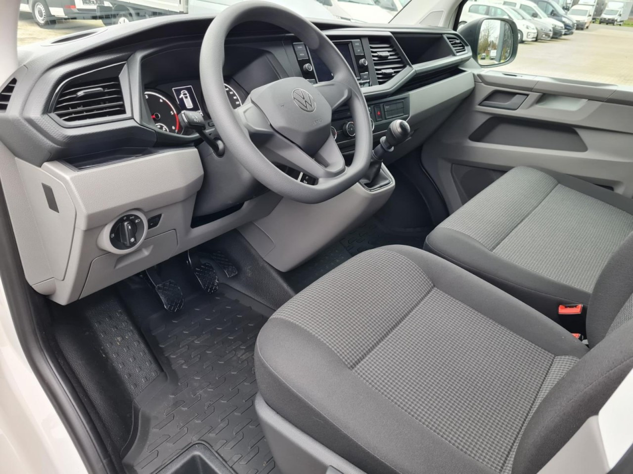 Volkswagen T6.1 Kasten KR Heckklappe KAMERA KLIMA Navi App leasing Volkswagen T6.1 Kasten KR Heckklappe KAMERA KLIMA Navi App: picture 7
