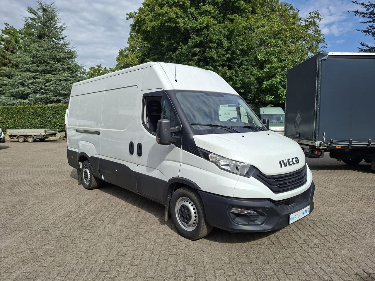 Panel van Iveco Daily 35 S16 V 3520L Klima 115 kW (156 PS), S...: picture 8