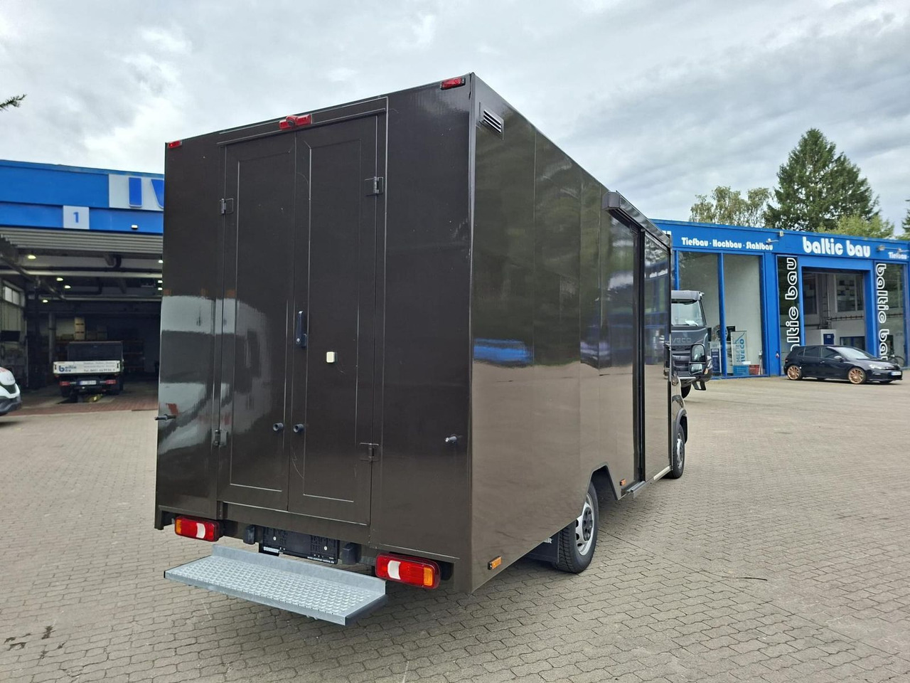 Iveco Daily 35S16A8 Integralkoffer, Kamera, Automat... - Closed box van: picture 5 Iveco Daily 35S16A8 Integralkoffer, Kamera, Automat... - Closed box van: picture 5