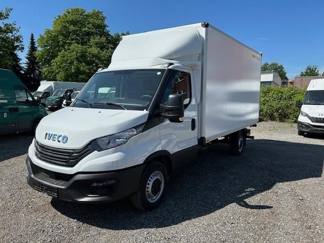 Iveco Daily 35S16H 3.0 LBW Kamera Spoiler 11... - Closed box van: picture 1 Iveco Daily 35S16H 3.0 LBW Kamera Spoiler 11... - Closed box van: picture 1