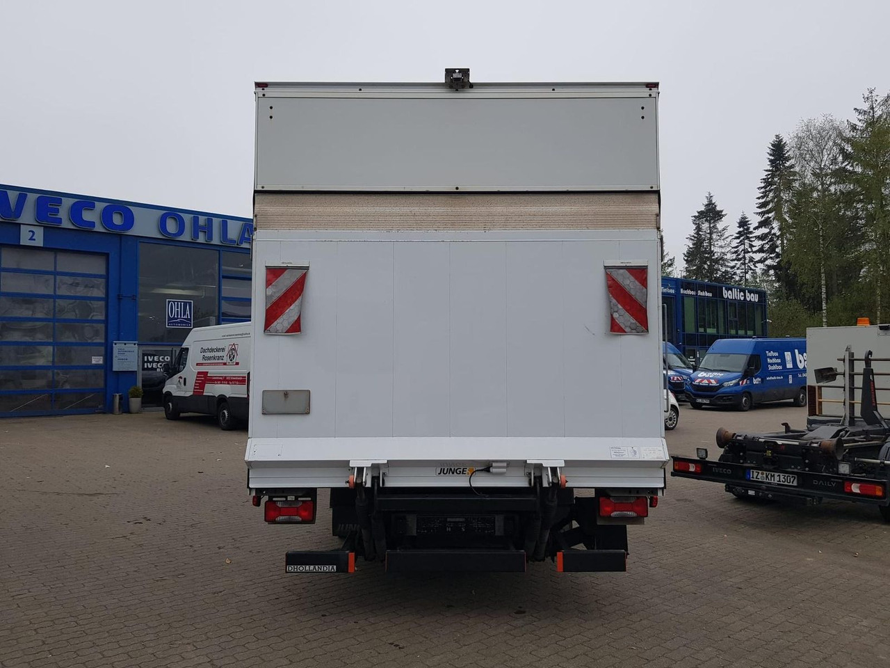 Iveco Daily 70C18HA8/P Koffer, Luftfederung, Kamera - Closed box van: picture 5 Iveco Daily 70C18HA8/P Koffer, Luftfederung, Kamera - Closed box van: picture 5
