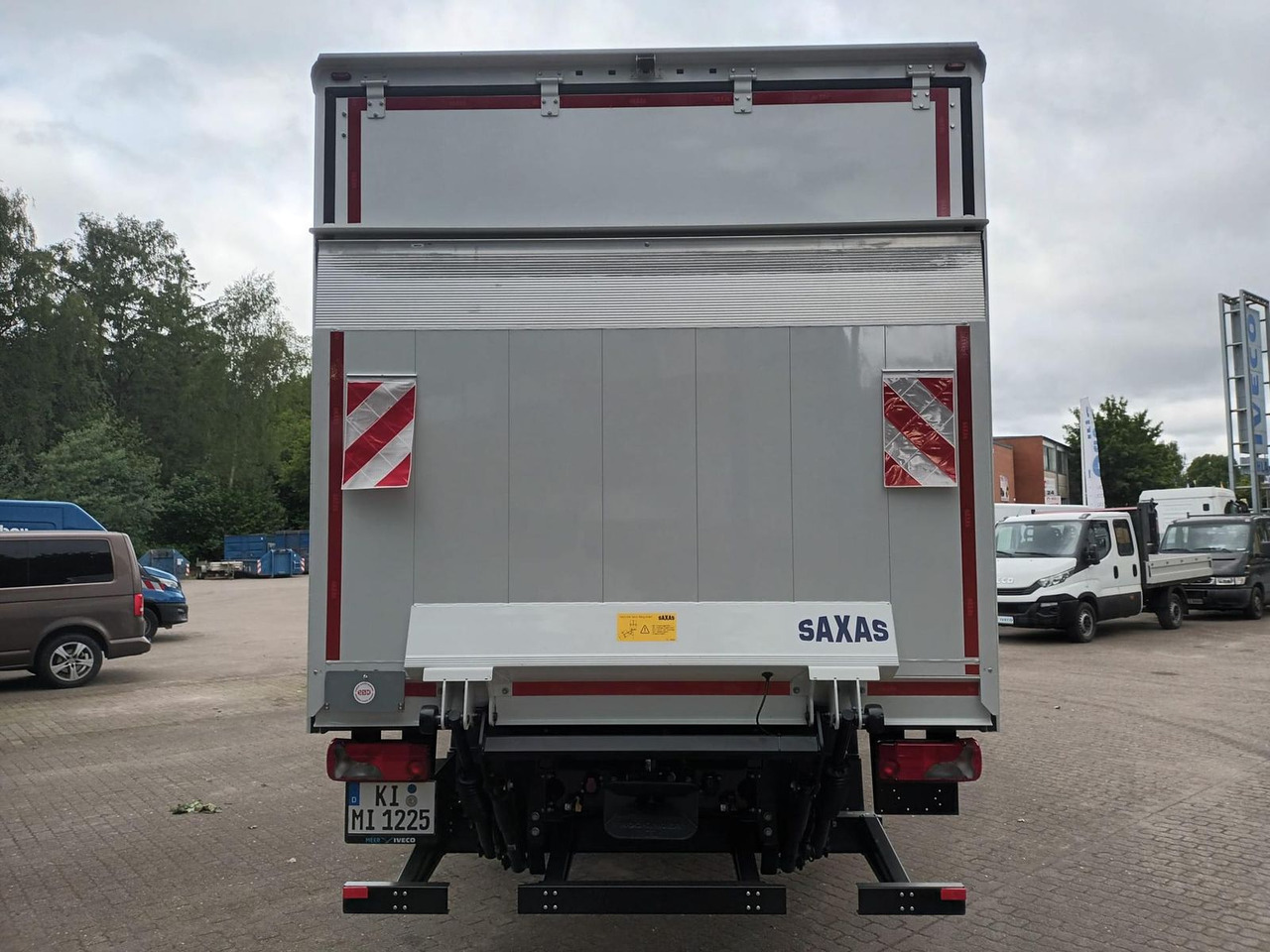 Iveco ML120E25/P KOFFER LBW 1,5t SAXAS AHK 185 kW (... - Curtainsider truck: picture 3 Iveco ML120E25/P KOFFER LBW 1,5t SAXAS AHK 185 kW (... - Curtainsider truck: picture 3