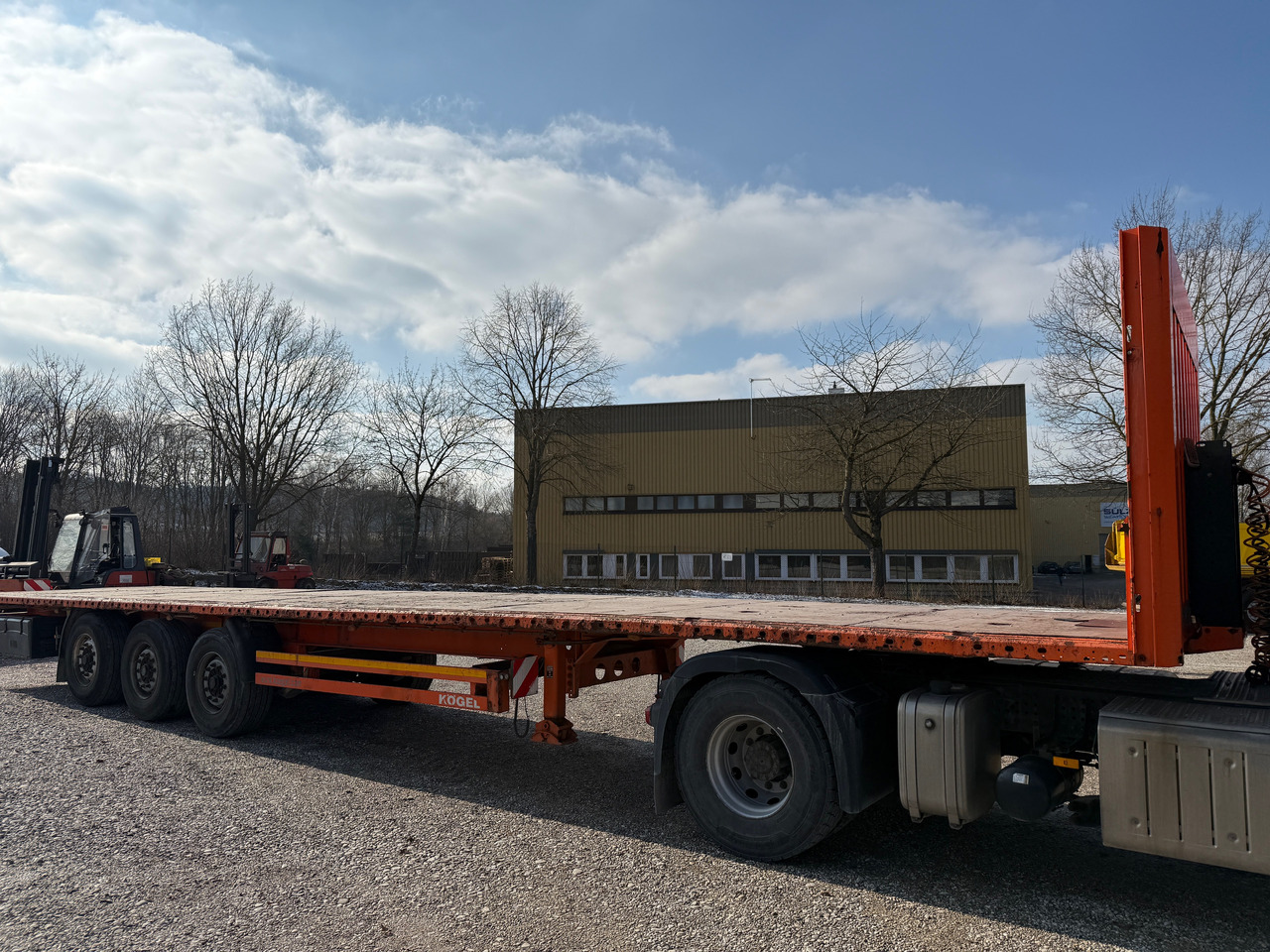 Kögel S24-1 Pritschenauflieger - Dropside/ Flatbed semi-trailer: picture 4 Kögel S24-1 Pritschenauflieger - Dropside/ Flatbed semi-trailer: picture 4