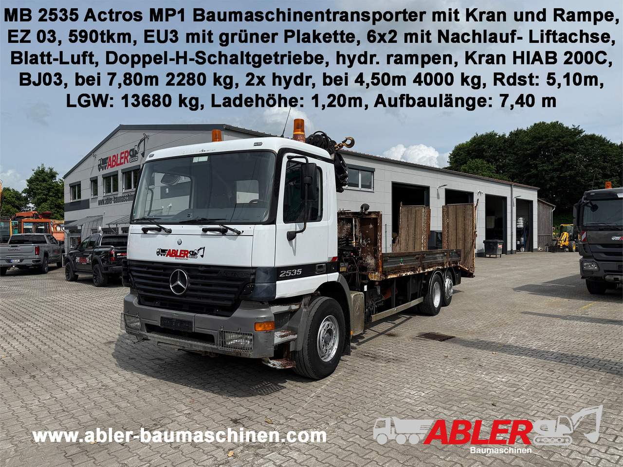 Mercedes-Benz 2535 Actros MP1 Baumaschinentransporter mit Kran und Rampen - Autotransporter truck, Crane truck: picture 1 Mercedes-Benz 2535 Actros MP1 Baumaschinentransporter mit Kran und Rampen - Autotransporter truck, Crane truck: picture 1
